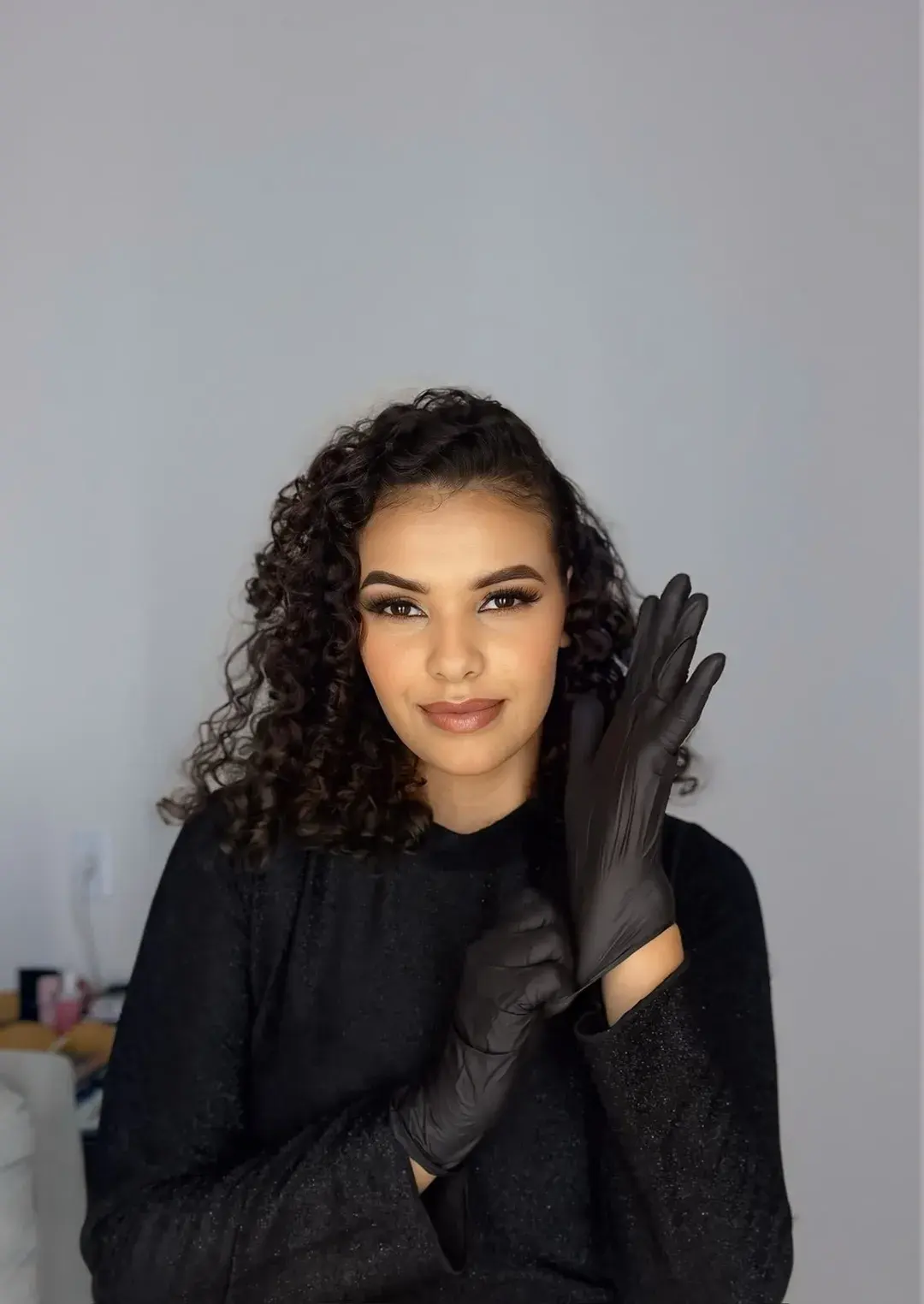 Maria Eduarda, profissional do Studio Maduda